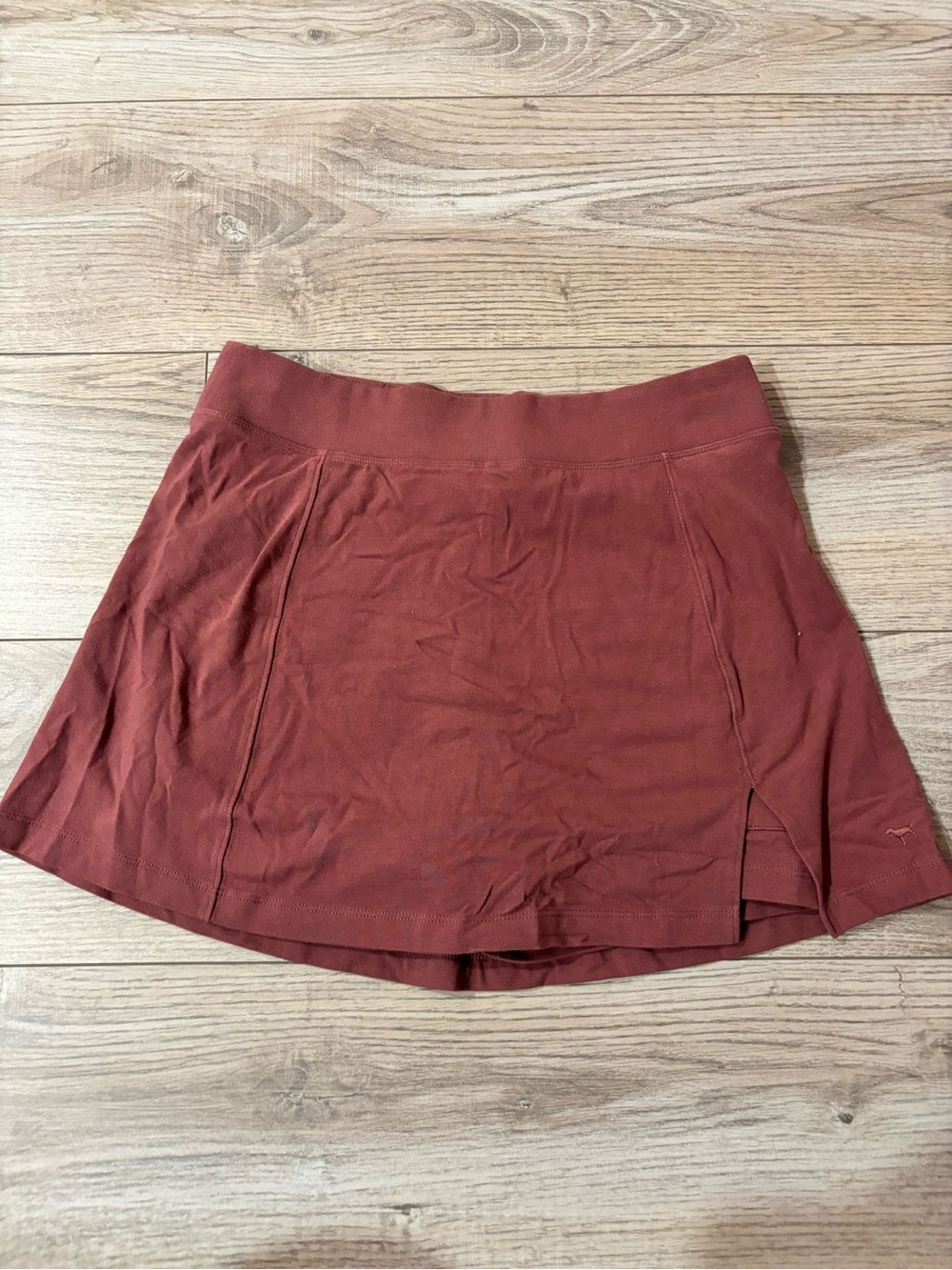Victoria’s Secret PINK Burgundy Skort – M